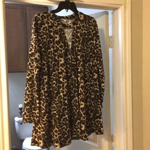 Leopard dress / top